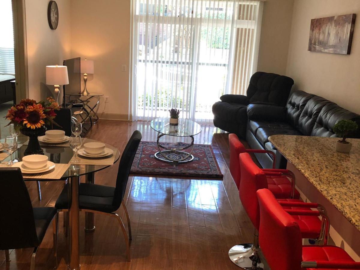 Gorgeous Furnished Apartments Near Texas Medical Center & Nrg Stadium Х'юстон Номер фото