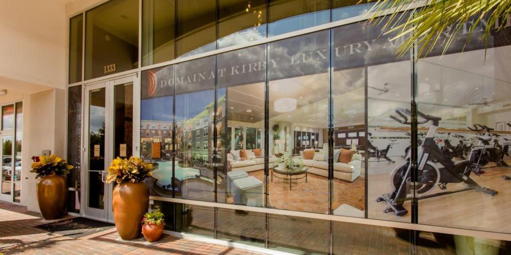 Gorgeous Furnished Apartments Near Texas Medical Center & Nrg Stadium Х'юстон Екстер'єр фото